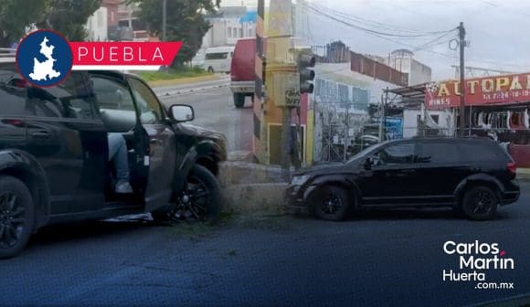 Conductor en estado de ebriedad choca en la Diagonal Defensores de la República