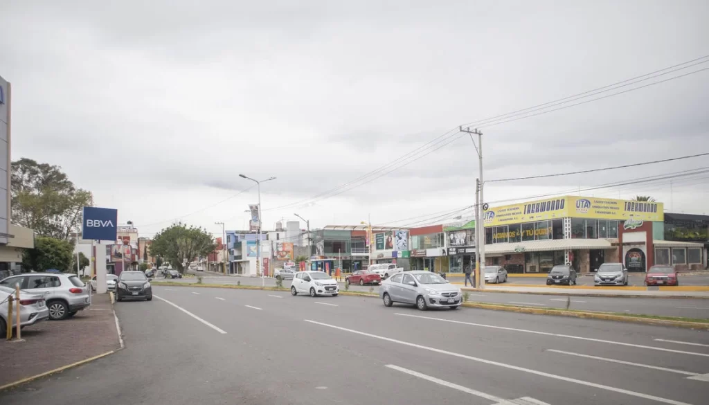 Conductora huye tras atropellar a una persona en Jardines de San Manuel 1 Conductora huye tras atropellar a una persona en Jardines de San Manuel