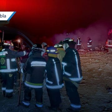 Controlan incendio en relleno sanitario de Chalchicomula