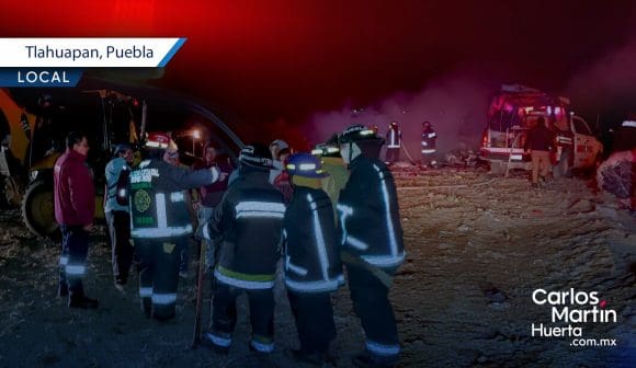 Controlan incendio en relleno sanitario de Chalchicomula