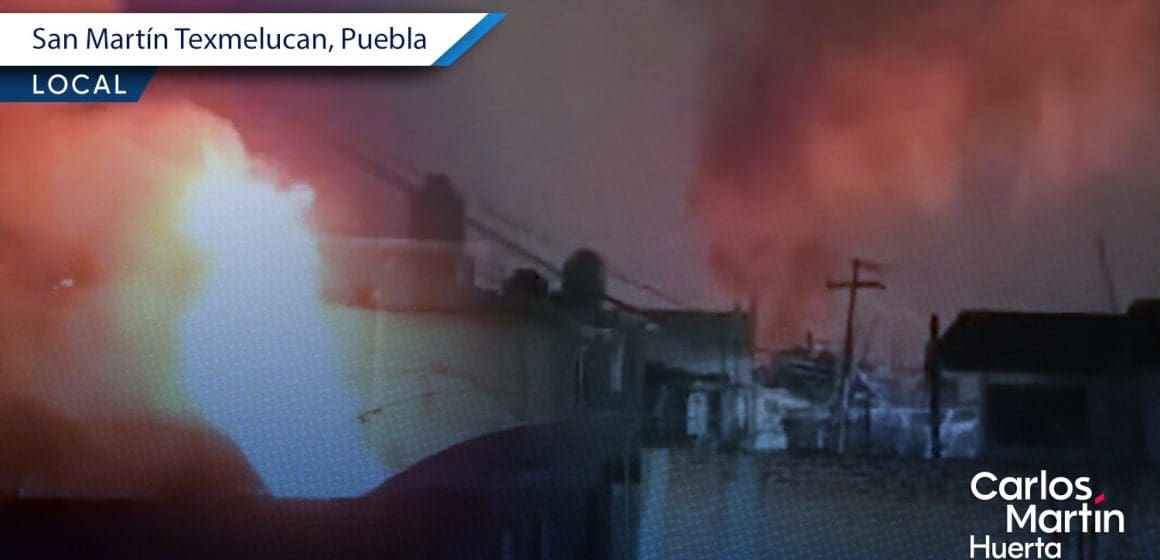 Controlan incendio en vivienda de Moyotzingo; investigan posible polvorín
