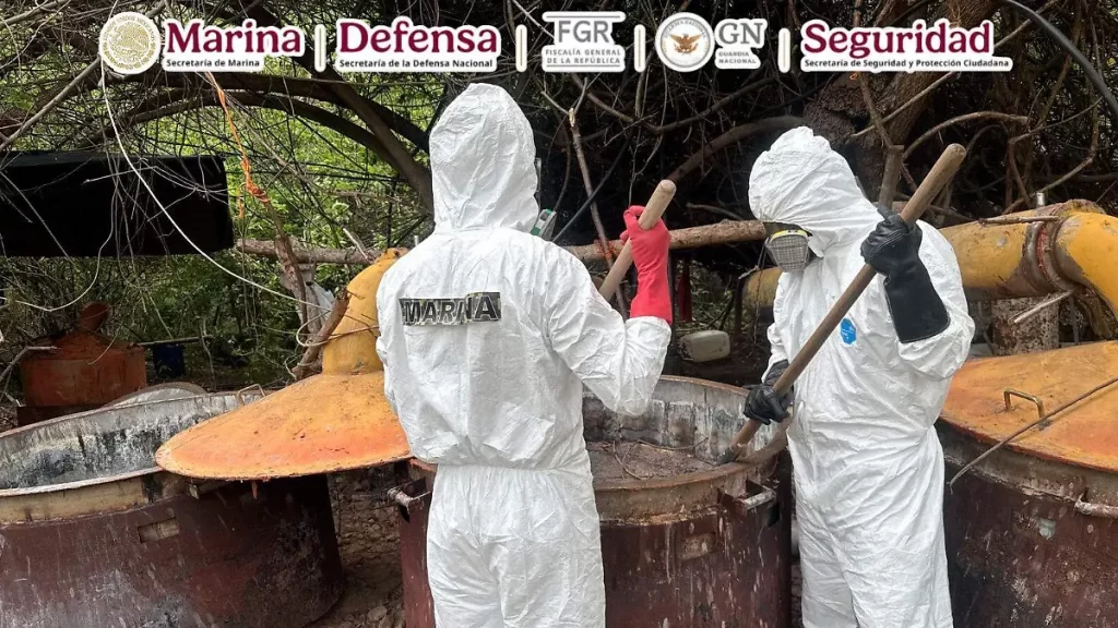Desmantelan narcolaboratorio en Sinaloa con afectación económica de 81 mdp 1 Desmantelan narcolaboratorio en Sinaloa con afectación económica de 81 mdp