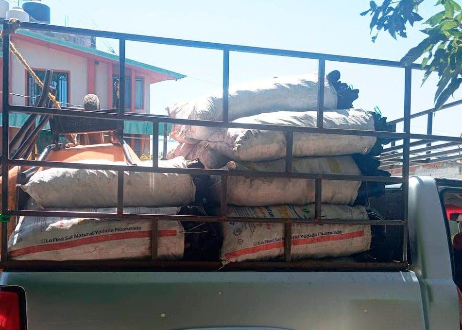 Desmantelan red de carbón ilegal en Tlacotepec; hay 4 detenidos