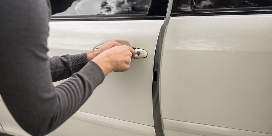 Frustran robo de BMW cerca del Hospital San Jose en Puebla 3