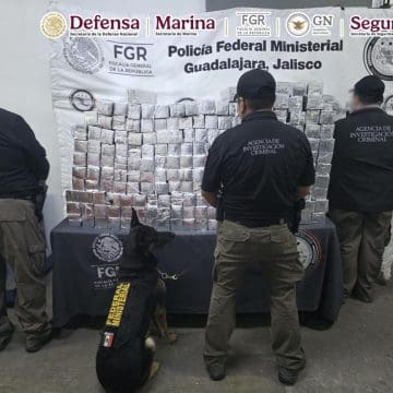 Aseguran 880 mil litros de huachicol en Tabasco y 480 kg de metanfetamina en Jalisco