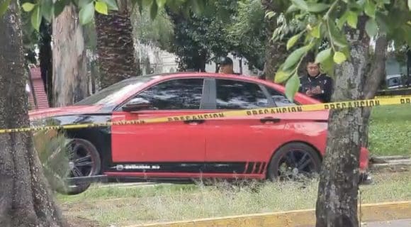 Persecución en Puebla termina con la detención del conductor que evadió la revisión policial