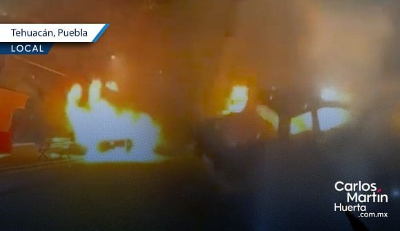 Incendian camioneta familiar en el centro de Santa María Coapan