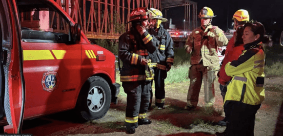 Incendio en taller de San Pedro Cholula: Bomberos evitan tragedia mayor