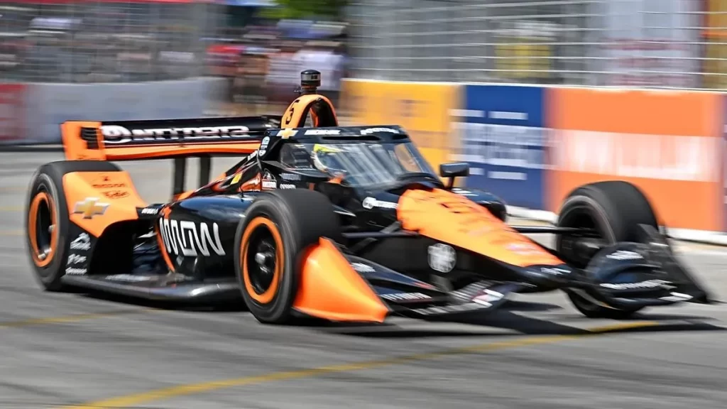Pato O'Ward gana el Gran Premio de Toronto 2025 de la IndyCar 1 Pato O'Ward gana el Gran Premio de Toronto de la IndyCar. Pato O'Ward