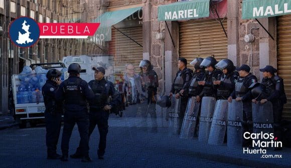 Realizan fuerte operativo en el Centro Histórico de Puebla para retirar a los ambulantes
