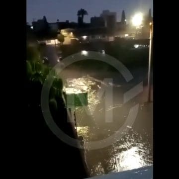 Río Zapatero se desborda; inundaciones afectan colonias y vialidades