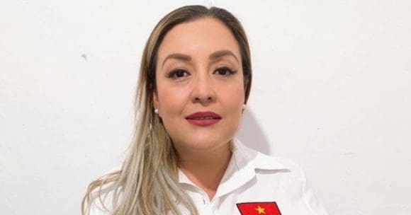 Atacan a balazos a alcaldesa de Cuitzeo, Michoacán; Rosa Elia Milán