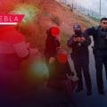 Violento asalto en parada de transporte público en el Periférico de Puebla