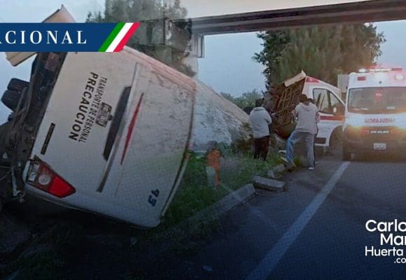 Vuelca transporte de personal en la carretera Tlaxcala-Texmelucan; hay 5 heridos