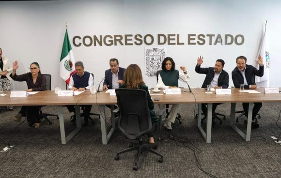 Dialogan en la comisión del Congreso sobre comunicación de la ciencia en la Política