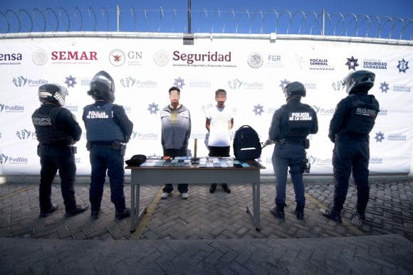 Secretaría de Seguridad Ciudadana detiene a dos presuntos responsables de robo en tienda departamental