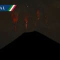 Espectáculo natural: Captan ‘sprites’ rojos sobre el Volcán de Fuego en Colima