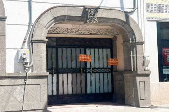 Por segunda ocasión clausuran la Clínica de Especialidades Médicas Quirúrgicas de Puebla WMM6