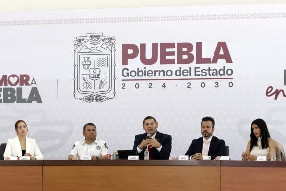 GOBIERNO ESTATAL . MAÑANERA Avanza la construcción del Centro de Salud Mental para niños y adolescentes en Puebla