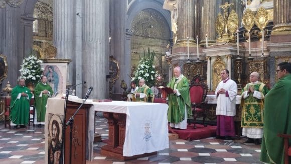Arzobispo de Puebla dedica plegaria por víctimas de la violencia en México