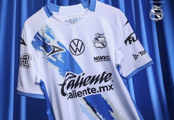 El Club Puebla revela los jerseys para el Torneo Apertura 2025 de la Liga MX
