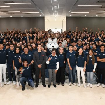 Reconoce Rectora Lilia Cedillo acompañamiento de tutores, mentores y lobomentores