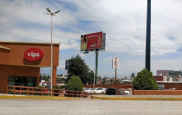 Asaltan VIPS de Las Ánimas: Roban efectivo y productos