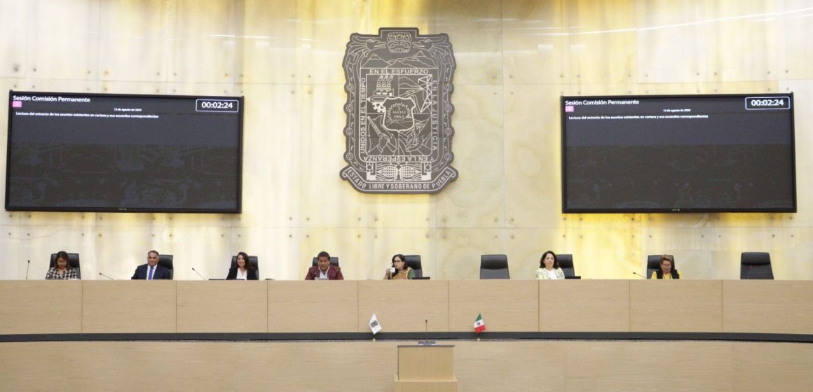 Iniciativas en el Congreso de Puebla para fomentar valores y prevenir acoso escolar