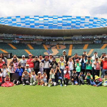 Niñas y niños de Cuautlancingo visitan a los Pericos de Puebla