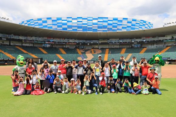 Niñas y niños de Cuautlancingo visitan a los Pericos de Puebla