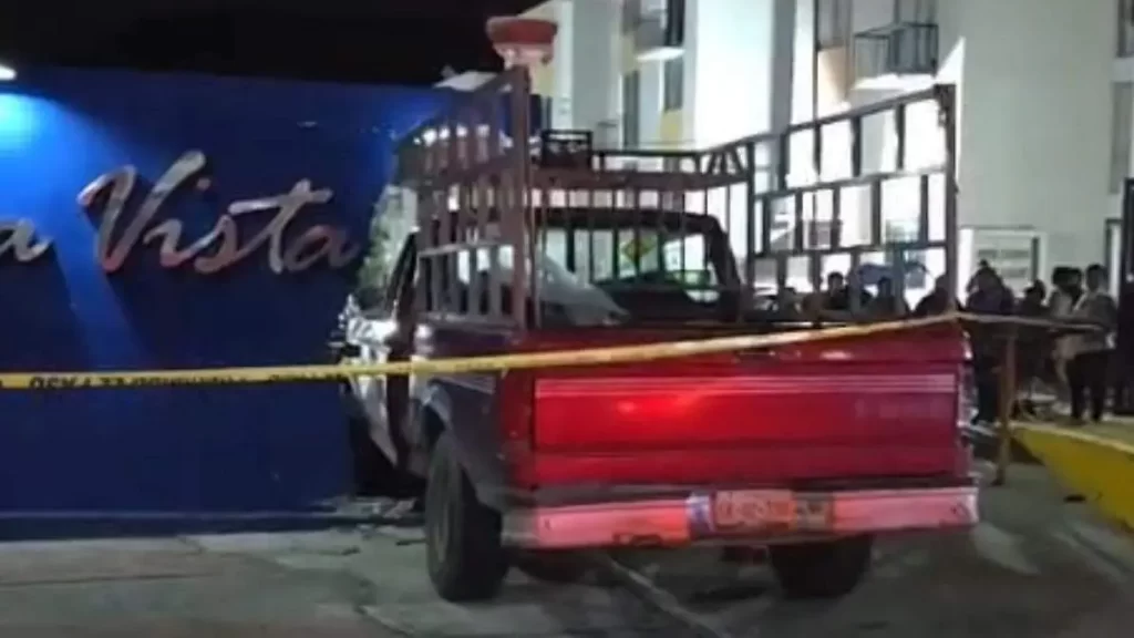 Accidente en Tianguismanalco: Conductor ebrio y en diálisis impacta contra fraccionamiento Buenavista