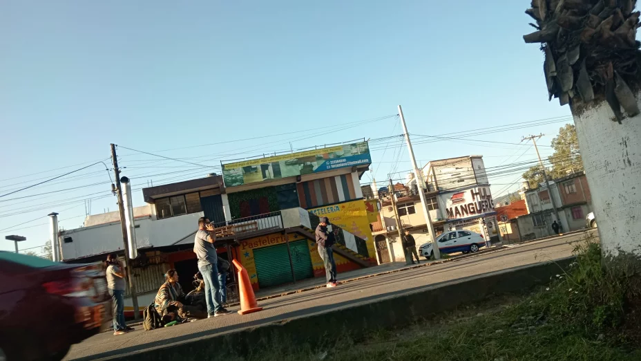 Accidente en la Puebla Tehuacan Mujer sufre graves lesiones tras ser embestida por transporte publico 3