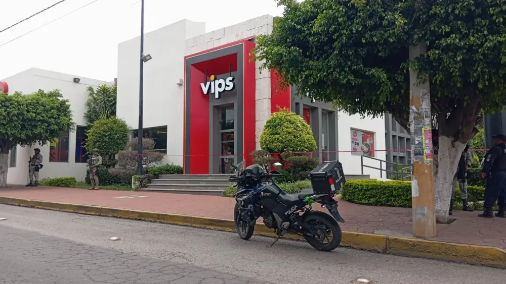 Asesinan al exdiputado Christian Nava en restaurante Vips de Cuautla 3