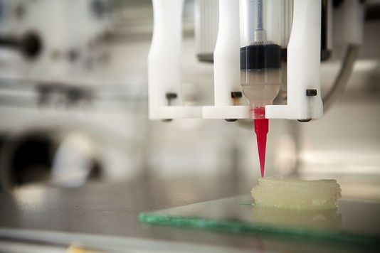 Avance en bioingeniería: Crean parche cardíaco bioimpreso que logra regenerar tejido muscular