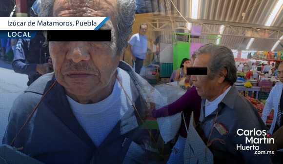 Comerciantes de Izúcar atrapan a ladrón y lo exhiben con letrero de “Soy rata” en el Mercado Revolución