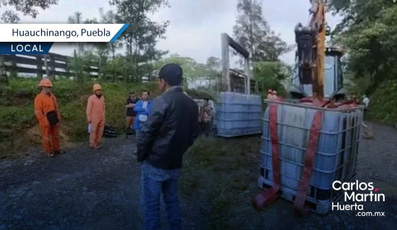 Pemex trabaja para controlar derrame de crudo en Huauchinango