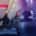 Detienen a dos personas y aseguran dos vehículos robados en distintos puntos de Puebla
