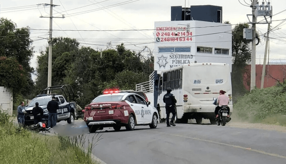 Tragedia en San Salvador El Verde: Motociclista fallece tras derrapar en ‘La Curva’ por exceso de velocidad