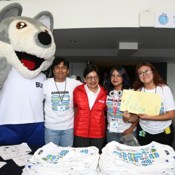 Supervisa Rectora Lilia Cedillo segunda jornada de inscripción para nivel superior en la Arena BUAP