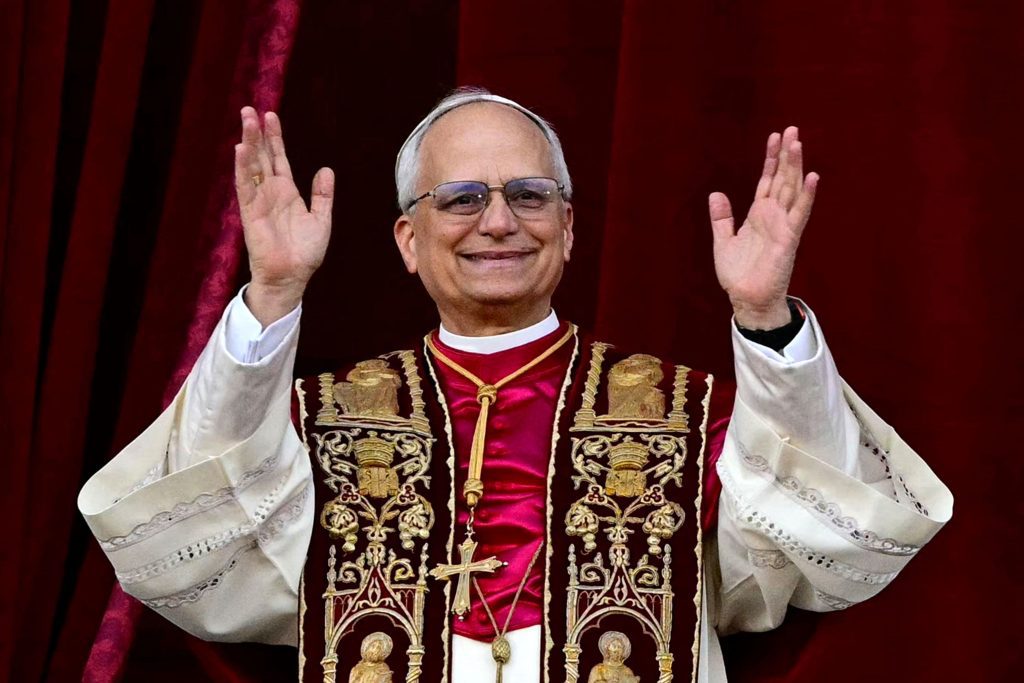 El Papa León XIV sorprende a todos cantando "Cielito Lindo" en el Vaticano 1 El Papa León XIV sorprende a todos cantando "Cielito Lindo" en el Vaticano