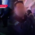 Familia y policías municipales protagonizan riña en San Antonio Abad; un oficial resultó herido