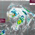 Gil se debilita a tormenta tropical y se aleja de México