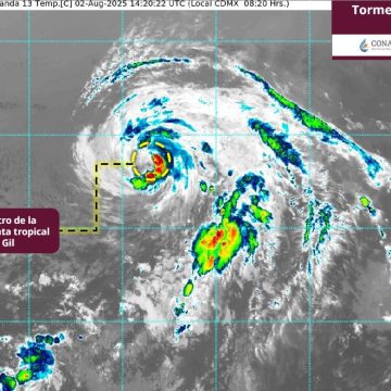 Gil se debilita a tormenta tropical y se aleja de México