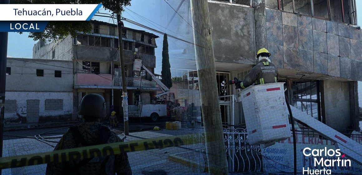 Incendio consume maquiladora en la colonia Aquiles Serdán de Tehuacán; no se reportan lesionados
