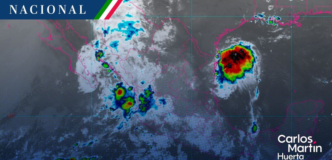 Monzón mexicano y posible ciclón amenazan con tormentas