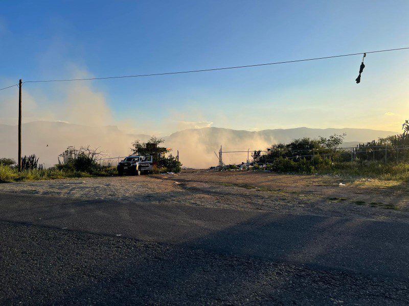Logran controlar incendio en relleno sanitario de Coxcatlan tras mas de 12 horas de trabajo 3