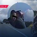 Motociclistas armados intentan asaltar a conductor en Periférico Ecológico