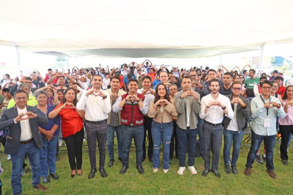 Omar Muñoz inicia la rehabilitación del Complejo Deportivo San Juan Omar Muñoz inicia la rehabilitación del Complejo Deportivo San Juan