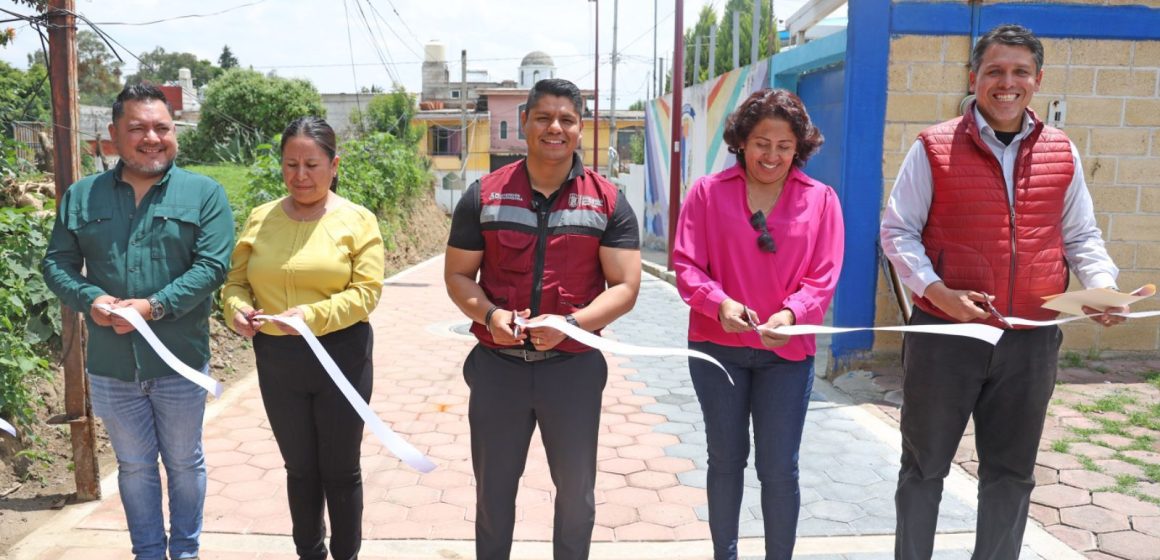 Omar Muñoz realiza jornada integral de trabajo en Cuautlancingo