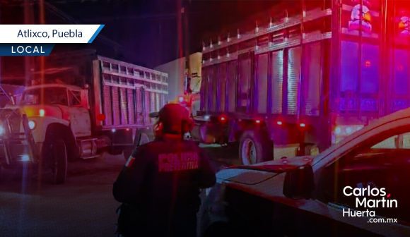Persecución policial en Atlixco culmina con dos detenidos y aseguramiento de tractocamión